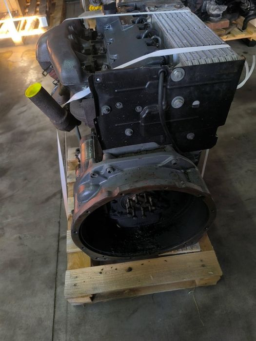 Deutz BF4L1011F silnik turbo