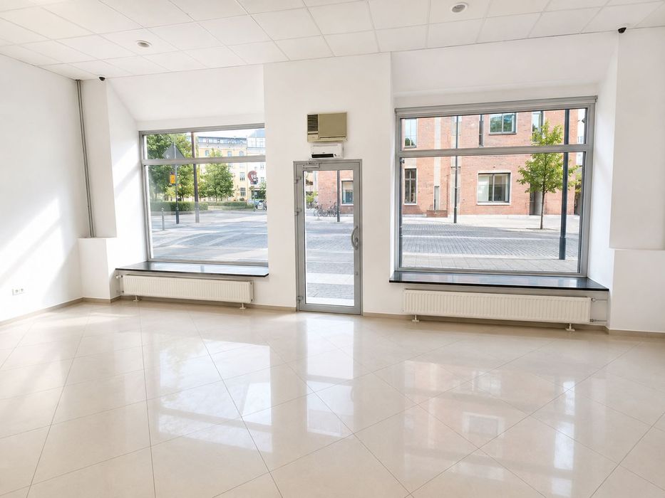 Lokal handlowy 65 m² Reymonta witryny