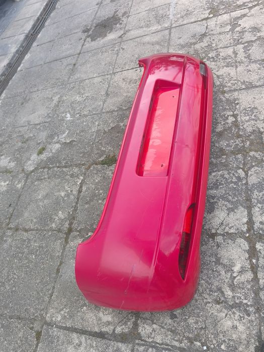 Para-choque traseiro Fiat grande Punto.