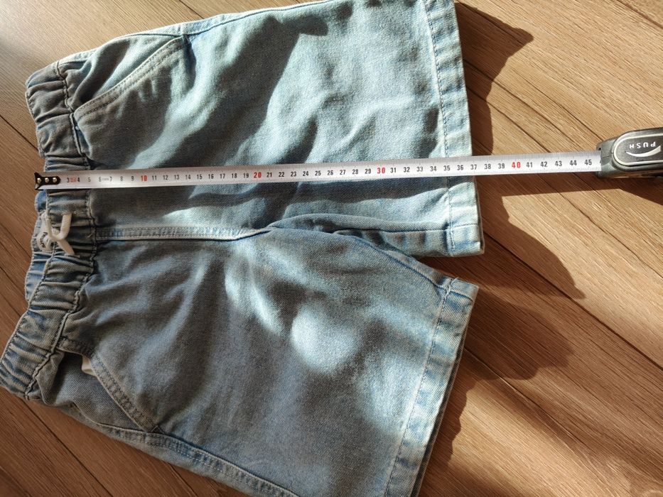 Szorty jeansowe dla chłopca r. 134 sinsay