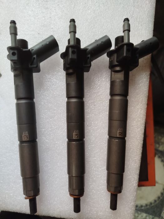 Насос форсунка Bmw g20 g30 g11 g15 g01 g05 g07 x3 3.0d b57d30c