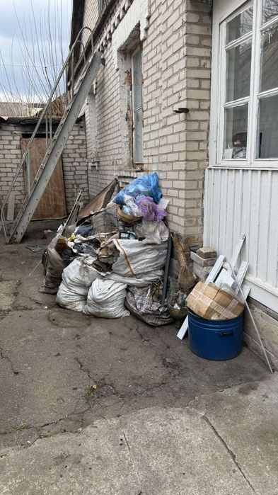 Уборка дворов,вывоз мусора хлама