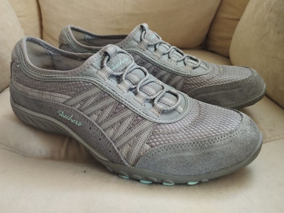 Кросівки Skechers. Розмір: 37