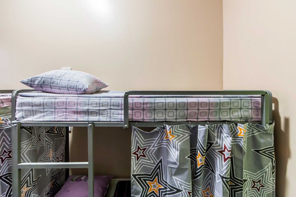 Хостел, Шевченковский р-н. Тёплое проживание гарантировано!!!