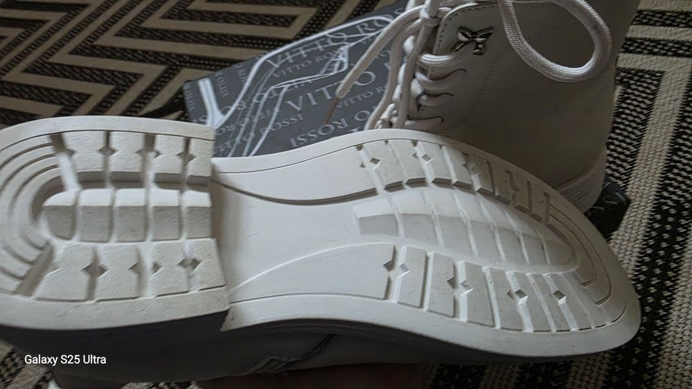 Чоботи, ботінки, черевики Vitto Rossi