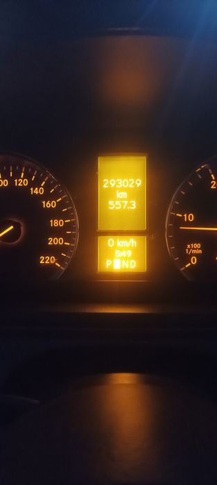 Продам Мерседес  Вито Mercedes Benz Vito 639 111