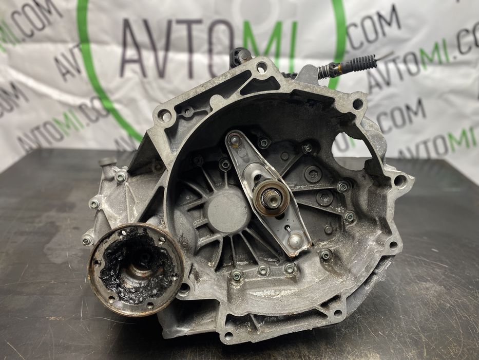 Кпп коробка передач 1.6 MPI BSE 102 кс Golf 5 Altea Octavia a5 jetta