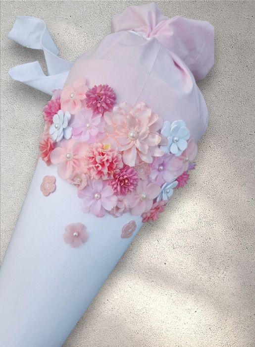 Tyta róg obfitości kwiaty imię