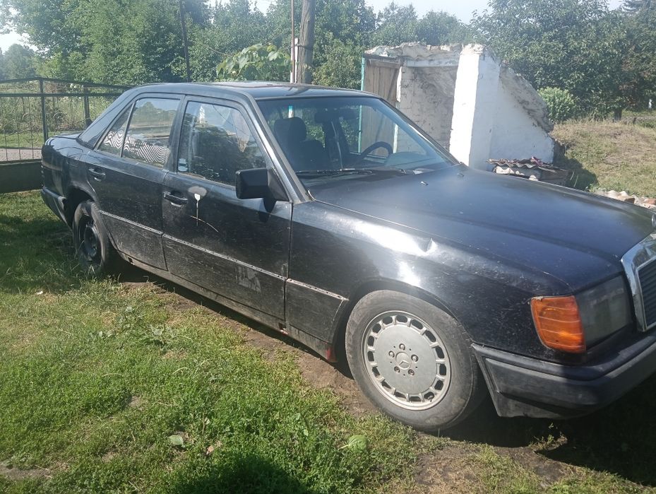 Продам мерседес 124