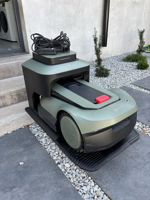 Robot koszący ecovacs gx-600 na gwarnacji z kamerą nie wymaga kabla