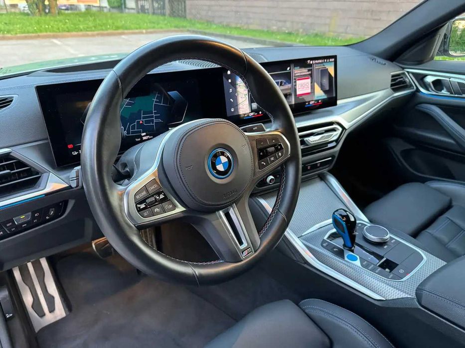Разборка BMW G26 бампер б/у автозапчастини