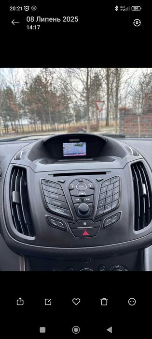 Автомобіль форд ескейп