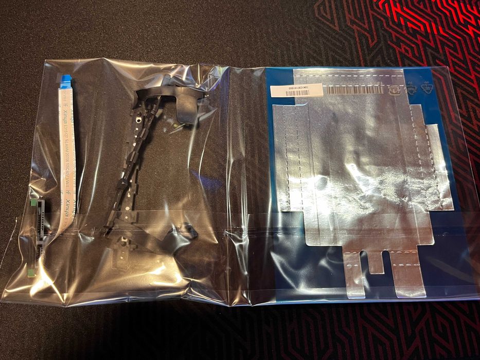 Nowy KIT adapter dysku HDD SSD 2.5" E15911 ASUS X515E