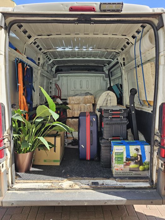 Usługi transportowe, przeprowadzki, transport mebli, przewóz rzeczy,bus 24/7