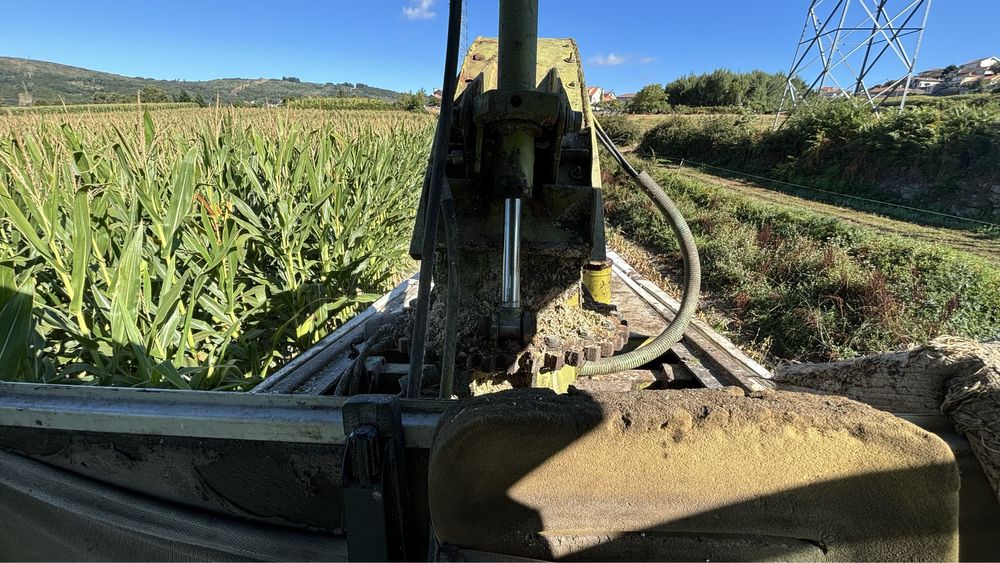 Maquina de Silagem Class Jaguar 695 SL + 2 acessorios