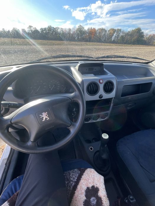 Пежо Партнер 2008. Peugeot Partner.