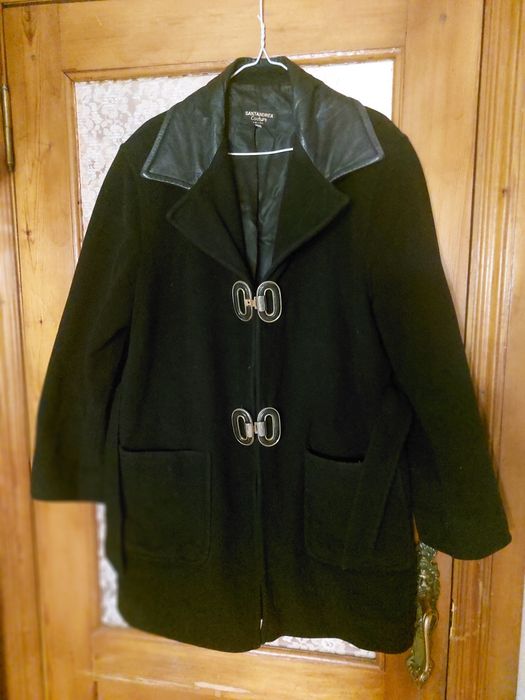 Пальто женское шерстяное 90%, укоросенное, размер 36/ L  /48