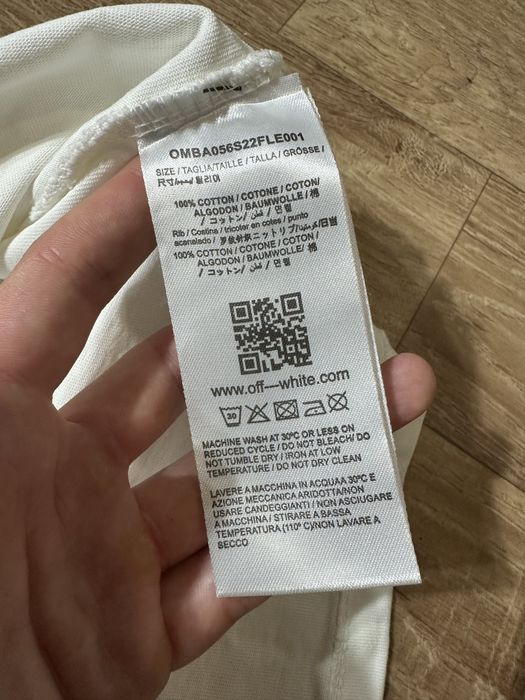 Футболка Off-White Flash Date Camera Big Logo л-хл розмір гарний стан