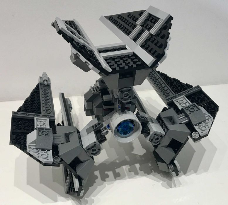LEGO Star Wars 8087 TIE Defender 2010