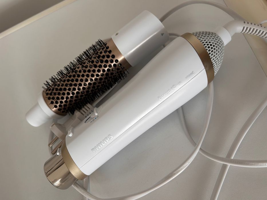 Фен для волосся Philips