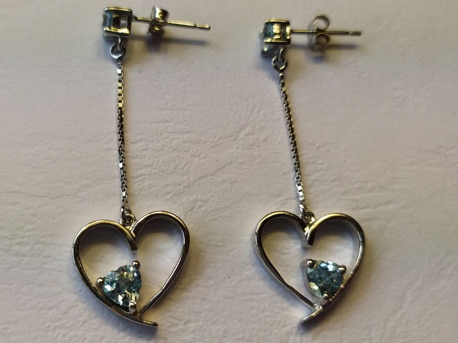 Серебряные серьги с топазами.