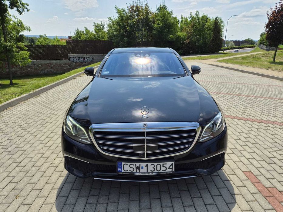 Sprzedam Mercedesa E 400 d 4MATIC Limuzyna CSW 13054