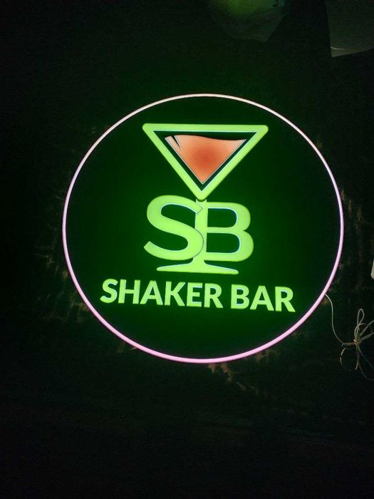 Наружная реклама от Dom-reklama баннеры вывески неон фасадная реклама