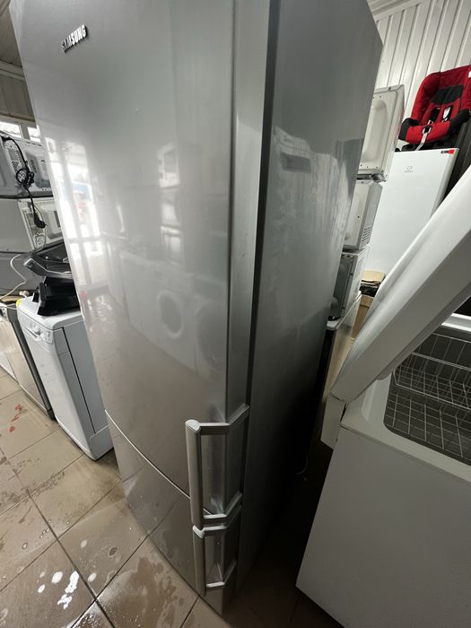 Холодильник самсунг