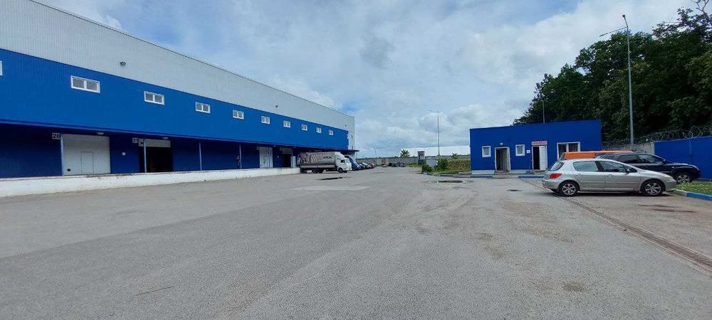 Аренда склада 2000 м2. класс В+ Рампа