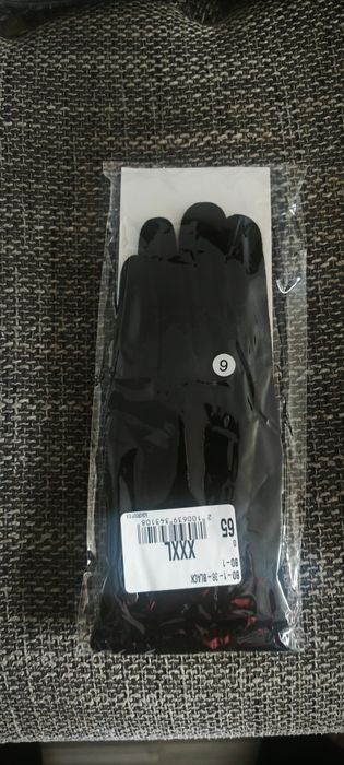 Nowe rękawiczki damskie zimowe