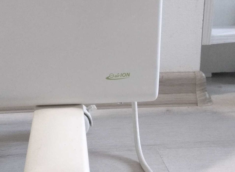 Конвектор UFO-MCH/15 Обогреватель с функцией ионизации/очистки воздуха