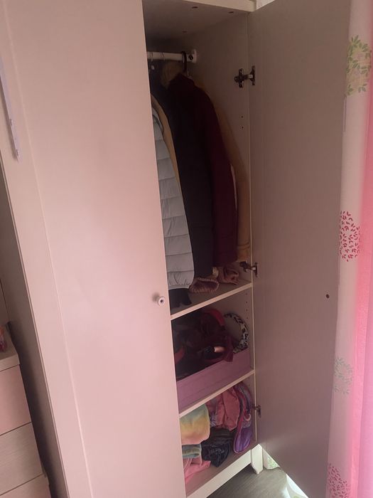 Roupeiro criança Ikea