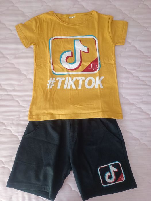 Conjunto e calções