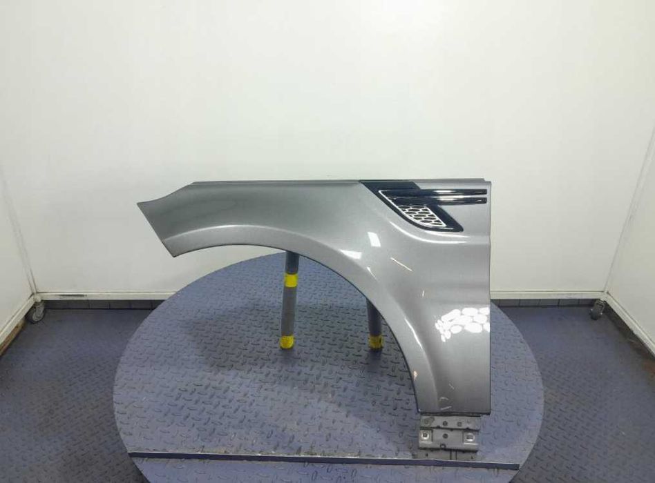 Крило переднє Range Rover Sport L494 праве або ліве оригінал разборка