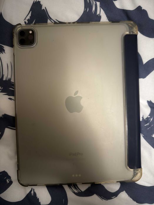 iPad Pro 11" 4ª Gen + Apple Pencil 2 — Como Novo