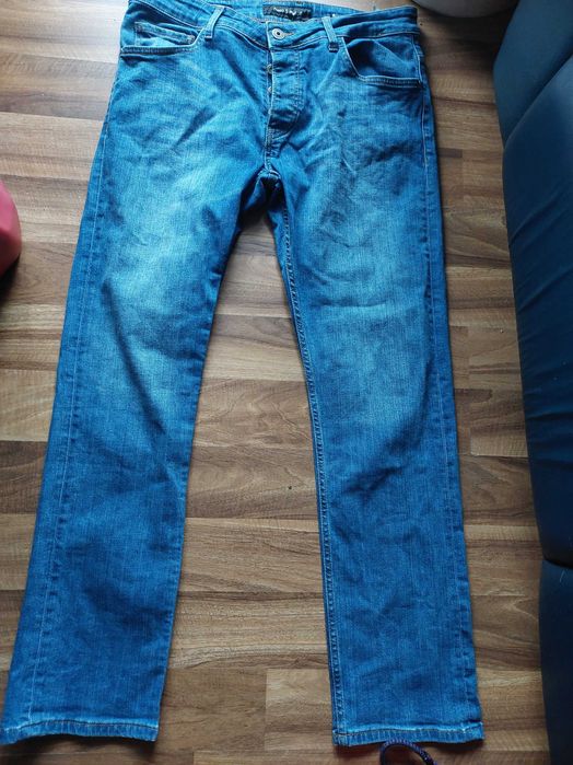 Spodnie  męskie  jeans dżinsowe  rozm. W36 L34    RELLO   REESE