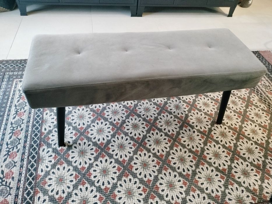 Banqueta/banco + mesa p/ portátil