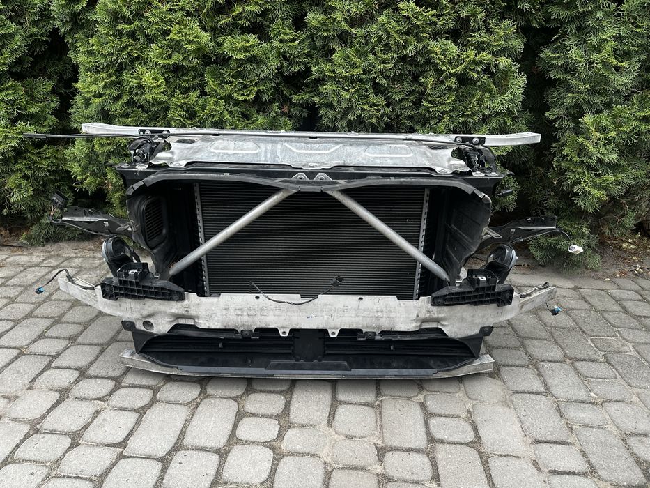 Передня панель телевізор до bmw x3 g01 x4 g02 бензин