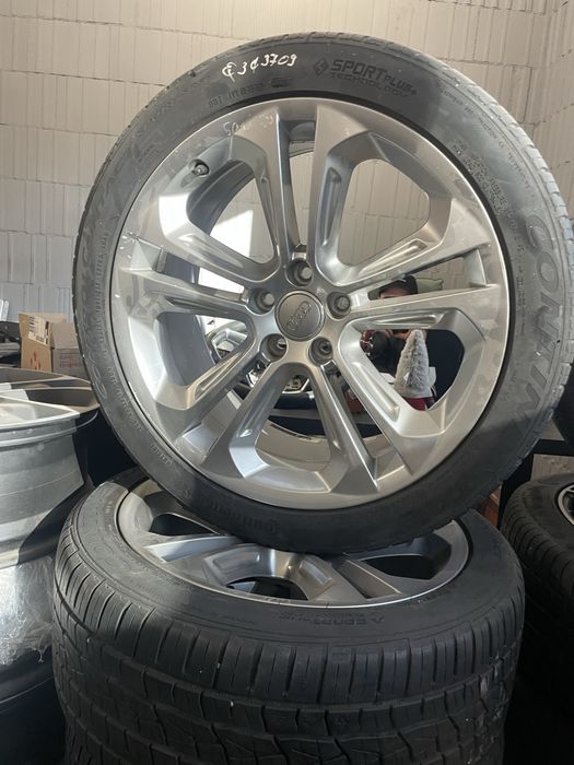 255/40 R19 комплект резини з дисками