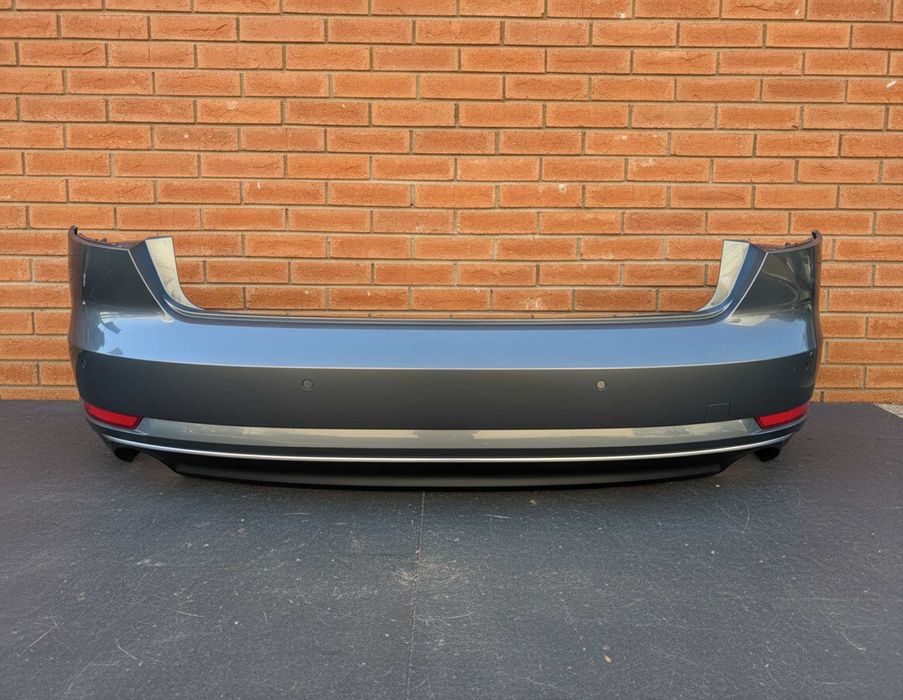 Бампер задній Audi A4 B9 S-line зад оригінал разборка