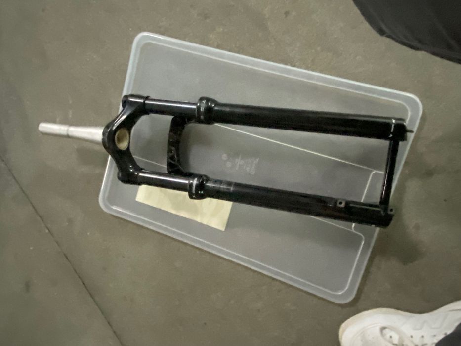 Suspensão Rock shox Roda 29