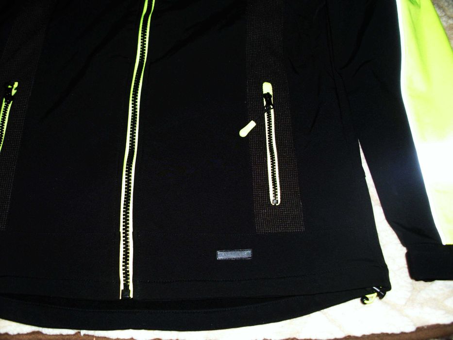 Kurtka softshell  BLUEWEAR  M ok 175 cm  elementy odblaskowe  Nowa   +  koszulka ENGELBERT STRAUSS