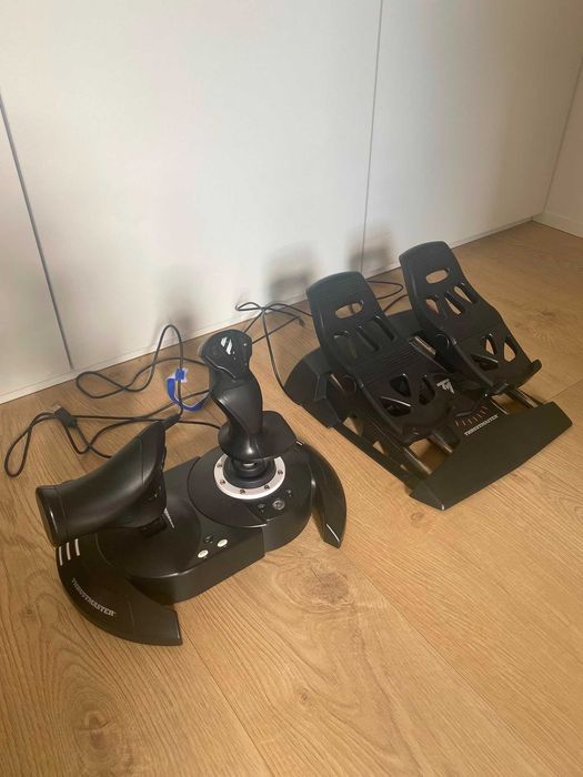 Joystick oficial para simuladores de voo, compatível com Xbox One, Xbox Series X|S e PC - Thrustmaster T.Flight Hotas One