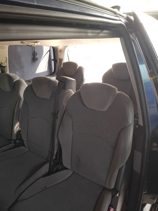 Peugeot 807 2.2 hdi