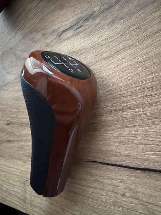 Ручка КПП е39.