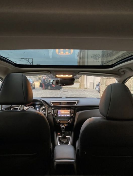 Nissan Qashqai 1.5 dCi Tekna Premium | 135.000 km | Pele | 360 | 2 Chaves