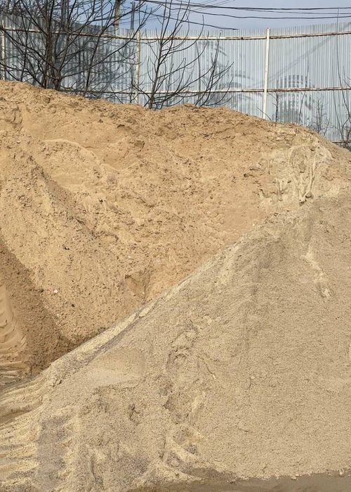 ПРОДАМ З ДОСТАВКОЮ Пісок/ щебінь/ відсів/ мучка