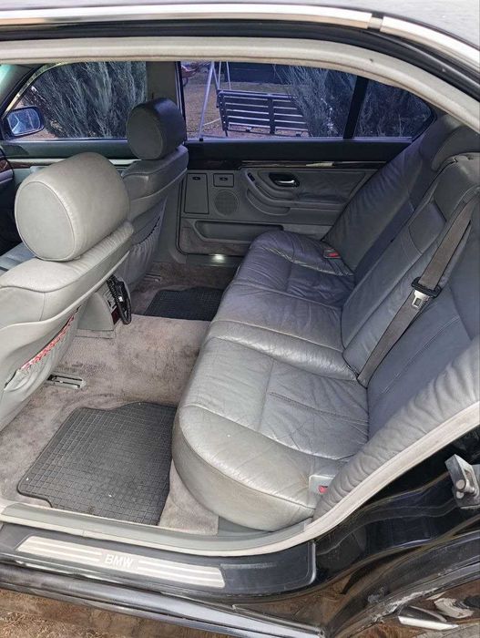 Продам BMW E38 Long