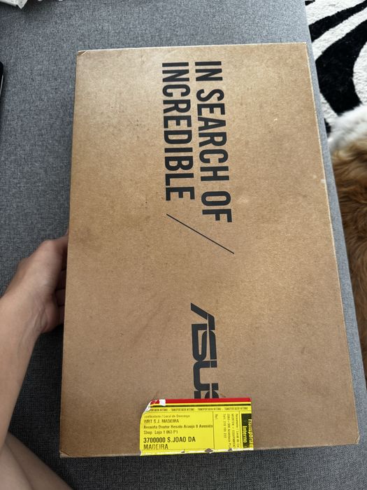 Notebook ASUS    Muito bem conservad