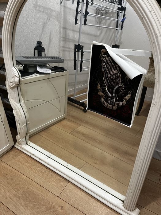 Espelhos 2 30 euros despachar , usados mtas vezes mas como novos